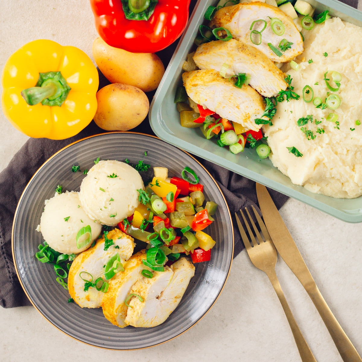 Poulet rôtie, purée et légumes